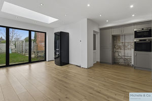 Kitchen/diner- click for photo gallery